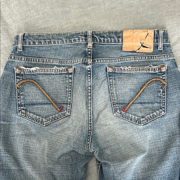 Guess Women’s bootcut 90s Jeans - 27 - Picture 5 of 9